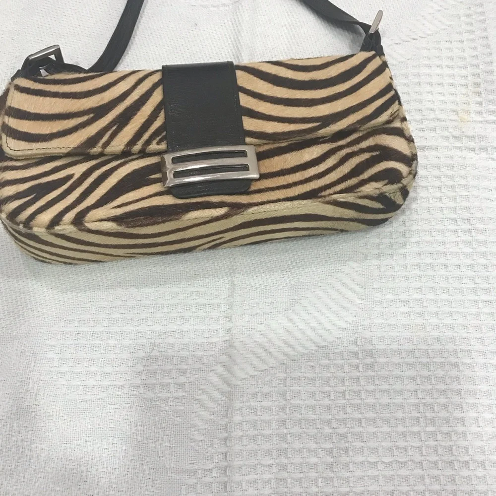 Zebra Pattern Clutch with Black Strap - Picture 5 of 5